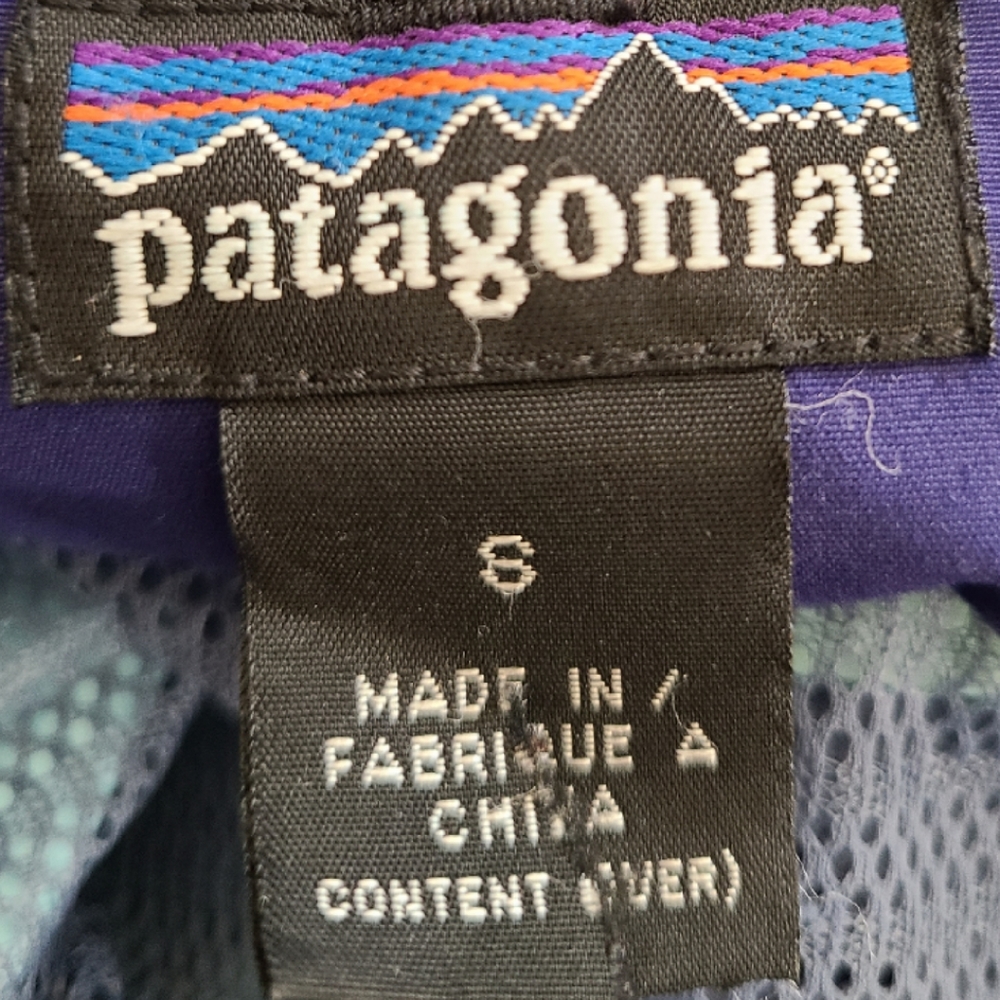 PATAGONIA WOMEN'S PURPLE NYLON WINTER JACKET SZ S - Picture 2 of 5